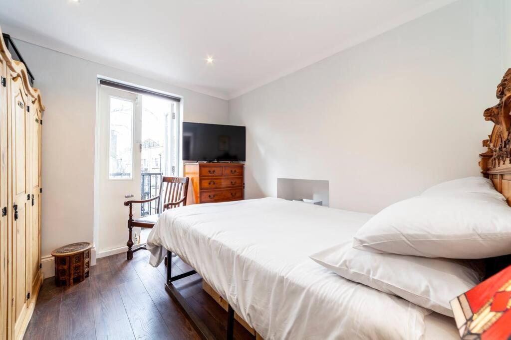 Outstanding Antique 1Br Flat In Soho Apartment London Exterior photo